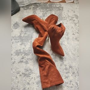 Brand new gold heels brown knee boot